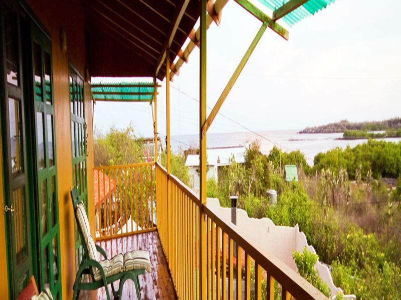 Galapagos Chalet Puerto Ayora  Exterior foto